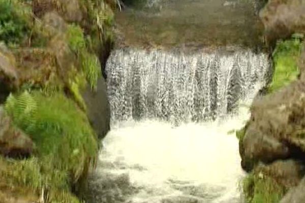 Si tous les paramétres sont réunis,les clermontois porront boire de l'eau du Maar d'Enval d'ici 2 ans.