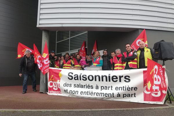 Les saisonniers des remontées mécaniques ont obtenu une hausse de 7% pour les salaires les plus bas - 21 novembre 2022