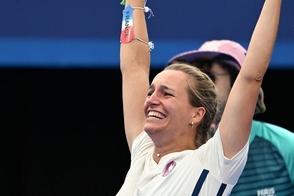 Lisa Barbelin a remporté la médaille de bronze aux épreuves individuelles de tir à l'arc ce samedi 3 août.