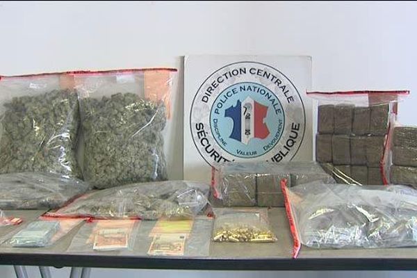 Saisie de drogue et d’armes à la cité de la Bricarde à Marseille