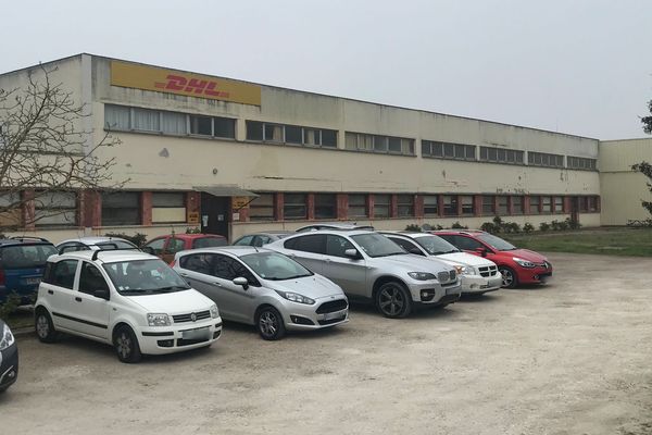 Le site de l'entreprise DHL, à Briare. 