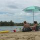 La ville de Vergèze dans le Gard vient d'inaugurer une nouvelle plage aménagée sur un lac artificiel. La concrétisation d'un projet de longue date qui semble séduire les premiers visiteurs.