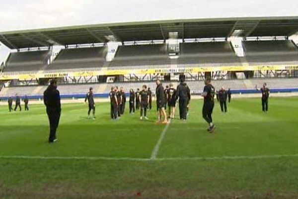 Les joueurs de Northampton sur la pelouse du Stade Michelin, à la veille du quart de finale de Coupe d'Europe.