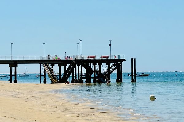 Le littoral restera ensoleillé demain (Jetée du Moulleau).