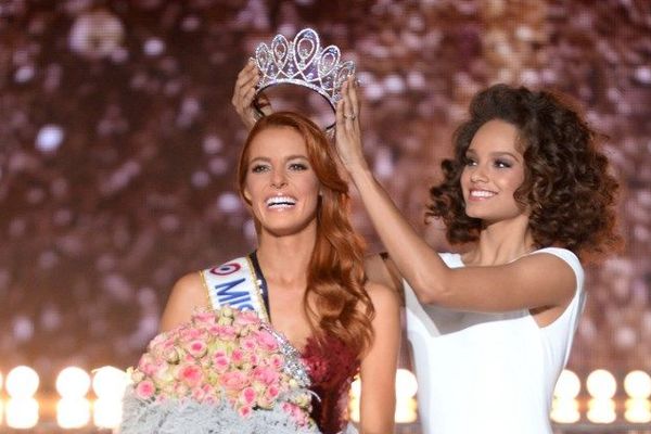 Maëva Coucke, Miss Nord Pas-de-Calais, le soir de son élection en tant que Miss France 2018.