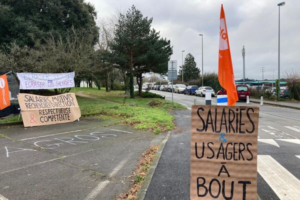 Les salariés des bus Kicéo, desservant l'agglomération vannetaise, sont en grève ce lundi 16 décembre 2024.