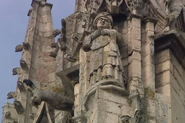 La flèche de l'église Notre-Dame de Niort doit être restaurée
