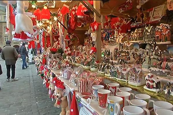 Le marché de Noël est prolongé d'une semaine à Charleville-Mézières.