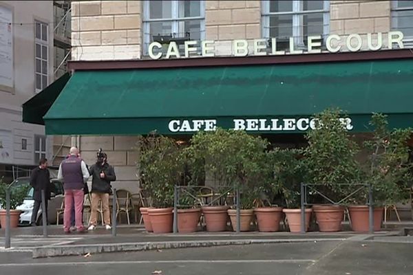 Lyon, le Café Bellecour où les comédiens ont rencontré les fondateurs de La Parole Libérée et la Presse ce lundi 11 février.