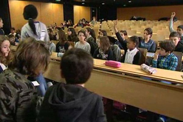 Le collège Théophile Gautier de Neuilly fait partie du réseau Respect Zone