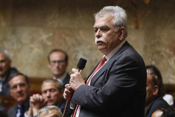 André Chassaigne, député communiste de la 5ème circonscription du Puy-de-Dôme, a manifesté, mercredi 28 juin, sa colère de voir tous les postes de vice-présidents de l’Assemblée Nationale attribués à La république en Marche. 