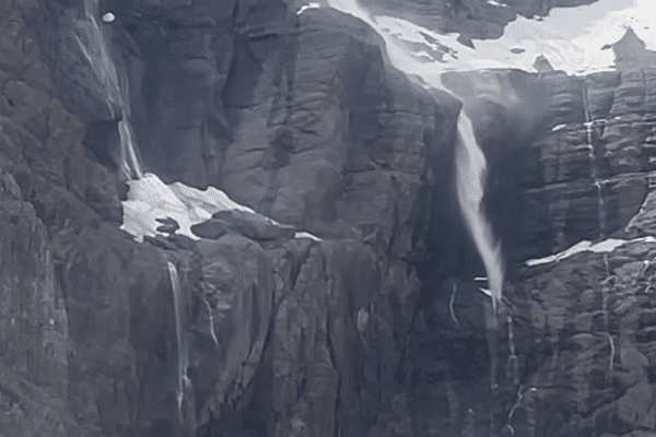 La réapparition de la cascade de Gavarnie en mai 2024.