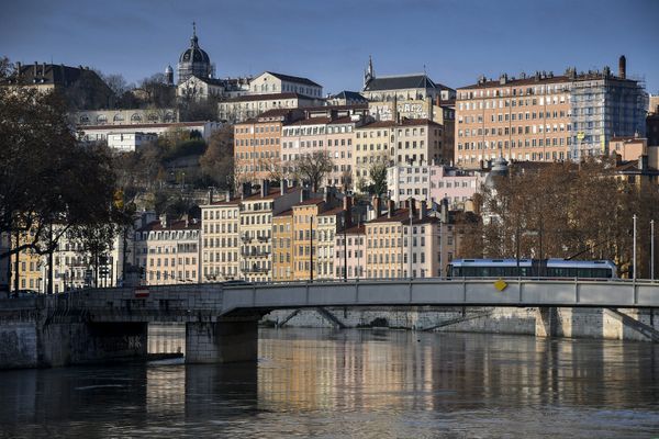 Depuis 2021, les villes de Lyon et Villeurbanne sont concernées par l'encadrement des loyers. Cette mesure vise à lutter contre les prix excessifs et limiter leur augmentation. Ce mercredi 2 octobre, la Métropole de Lyon a dressé son bilan.