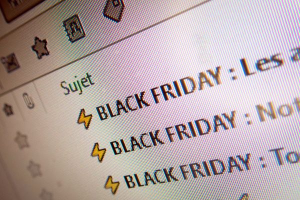 Avec la généralisation du Black Friday en France, de plus en plus de consommateurs se font avoir sur internet.