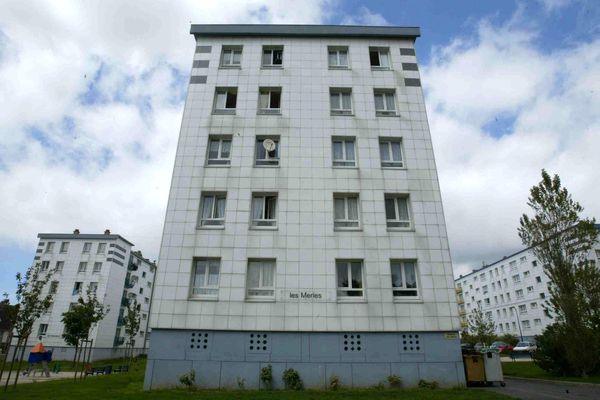 Les sept bâtiments de la Tour du Renard seront détruits pour reconstruire de nouveaux logements et maisons.