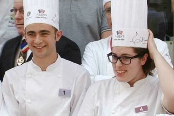 Antoine et Manon, vainqueurs de la finale des meilleurs apprentis cuisinier du Poitou-Charentes.