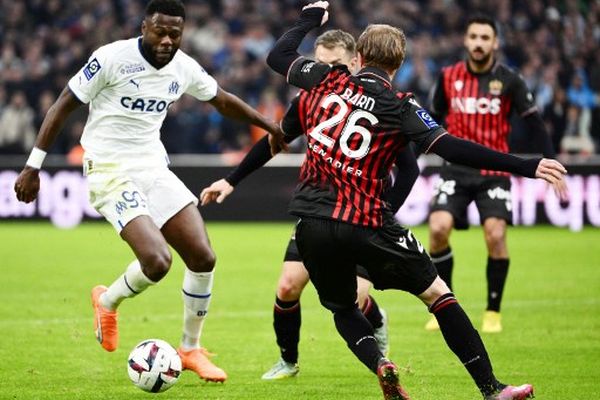 Les Olympiens et les Aiglons vont devoir attendre dix jours supplémentaires pour jouer la rencontre pour le compte de la 29e journée du championnat de Ligue 1.