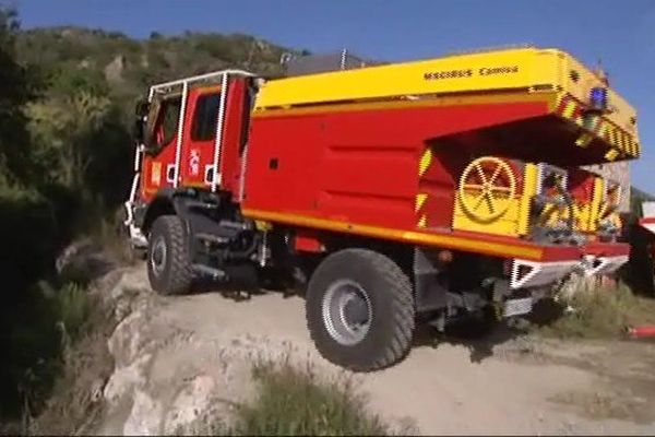 L'intervention des pompiers rendue délicate par le terrain accidenté