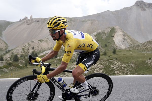 Julian Alaphilippe durant la 18e étape du Tour de France.