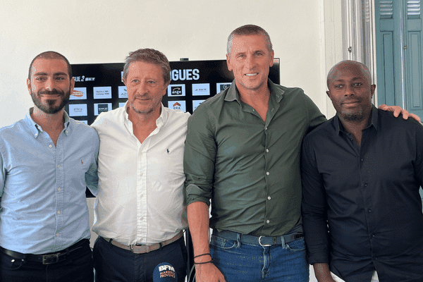 La direction du FC Martigues, de gauche à droite, Arnaud Berberian, directeur général du club, Pierre Wantiez, président, Nisa Savesljic, co-Propriétaire du club, Djamal  Mohamed, directeur sportif.