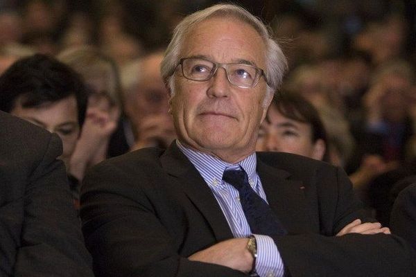 François Rebsamen au meeting "He oh la gauche en avril 2016 à Paris