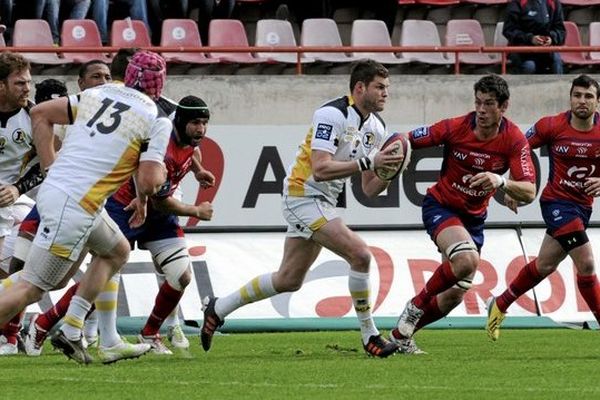 Béziers bat Albi 28 à 8