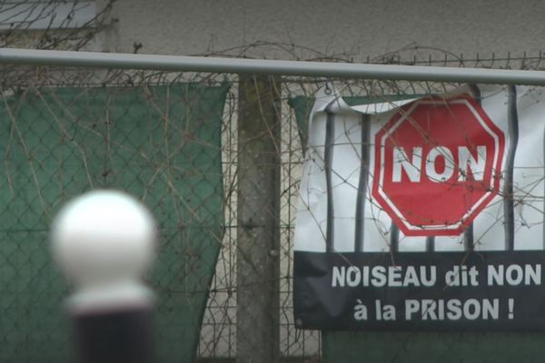 Les 800 places du centre pénitentiaire de Noiseau sont censées être livrées "à l’horizon 2027".