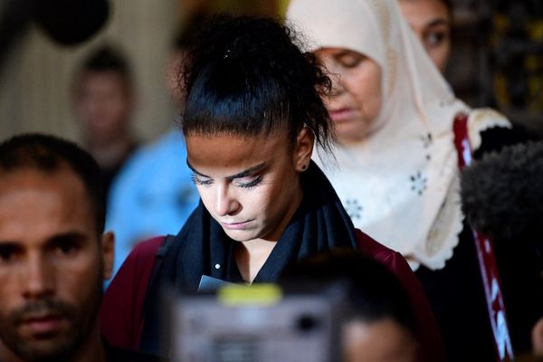 La famille du soldat Mohamed Legouad, tué par Merah, devant la Cour d'assises spéciale de Paris