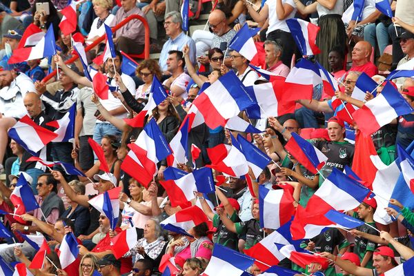 Béziers - Les supporteurs de l'équipe de France - 3 juin 2018.