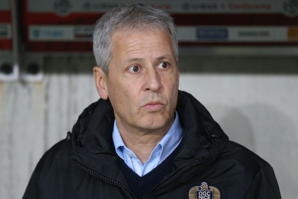 Lucien Favre, entraîneur des Aiglons, le soir du match contre les Girondins de Bordeaux le 17 décembre 2017 à l'Allianz Riviera.