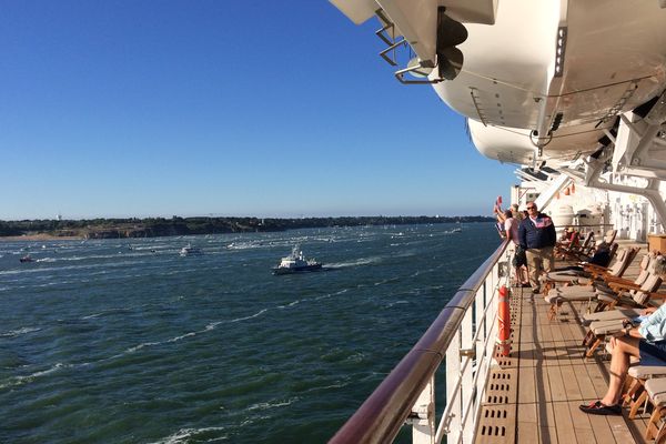 Le Queen Mary 2 au départ de Saint-Nazaire le 25 juin 2017