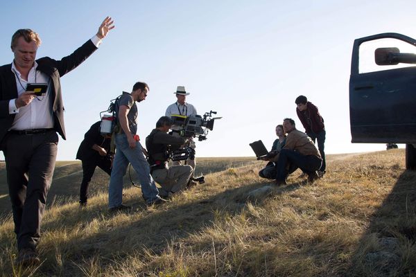 Christopher Nolan (à gauche) sur le tournage d'Interstellar, son précédent film.