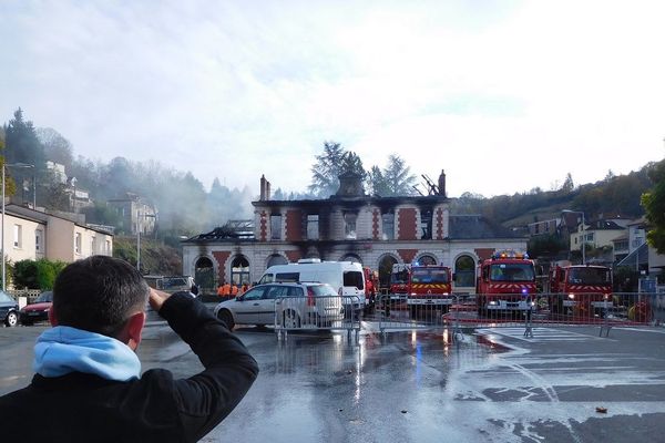 La restauration de la gare de Figeac prendra des mois. En attendant une gare provisoire sera mise en place. 