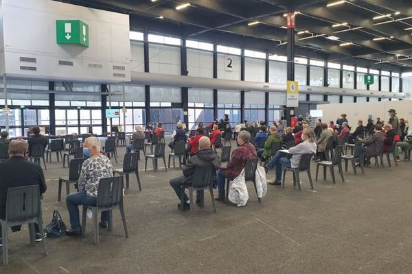 Vaccinodrome du parc des expositions à Bordeaux 
