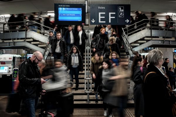 Le trafic SNCF s'annonce perturbé en Auvergne-Rhône-Alpes pour le premier jour des vacances de la Toussaint. Photo d'archives.