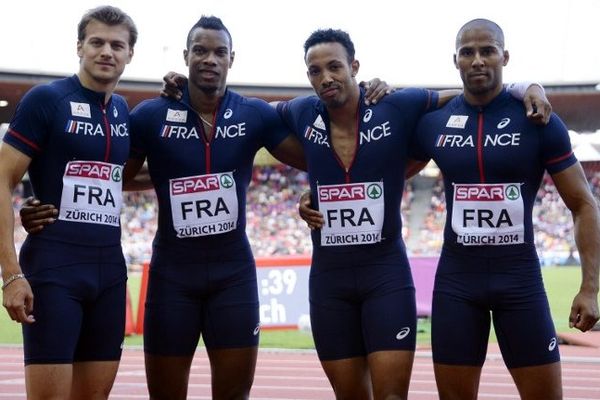 L'équipe du relais français 4X100m après sa qualification pour la finale des Championnats d'Europe d'athlétisme à Zurich.