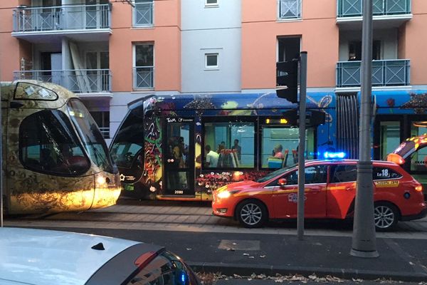 Montpellier - un toxicomane décède après une crise sur les rails du tramway - 16 août 2018.