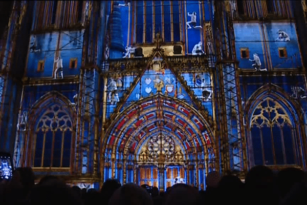 La Cathédrale St Corentin habillée de lumières