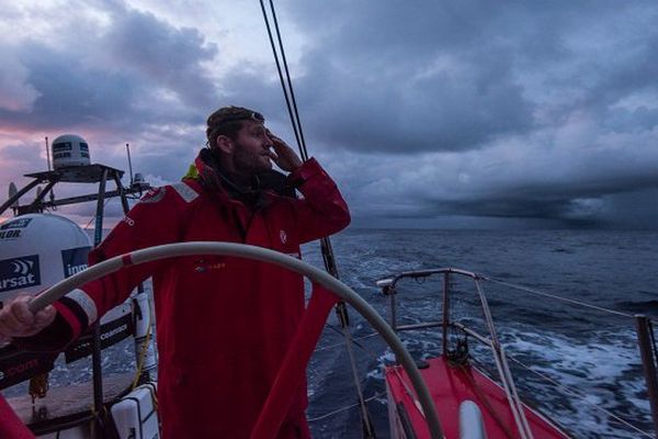 L'équipe Dongfeng dans la tourmente, abandonne la 5ème étape de la Volvo Ocean Race pour mieux repartir