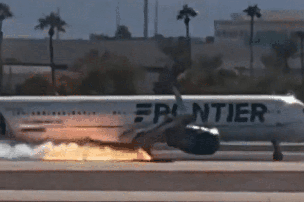 Le train d'atterrissage d'un Airbus A321 neo prend feu lors de son arrivée à l'aéroport de Las Vegas ce samedi 5 octobre.