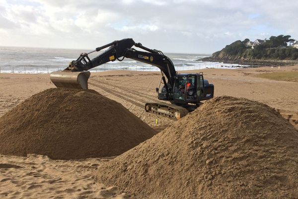 Le début des travaux raccordement au réseau électrique du parc éolien de Saint-Nazaire, 27 novembre 2019