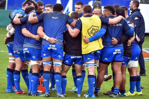 Les joueurs du Castres Olympique vont se retrouver progressivement sur le terrain d'entraînement