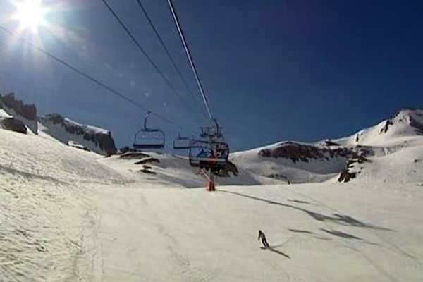 La station de Gourette profitait de conditions parfaites le lundi 21 avril 2014