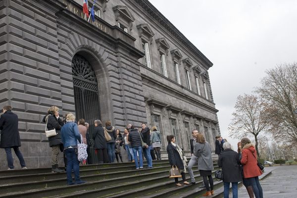 Les avocats Clermontois plaident pour que la cour d'appel de Riom conserve tous ces domaines de compétence;