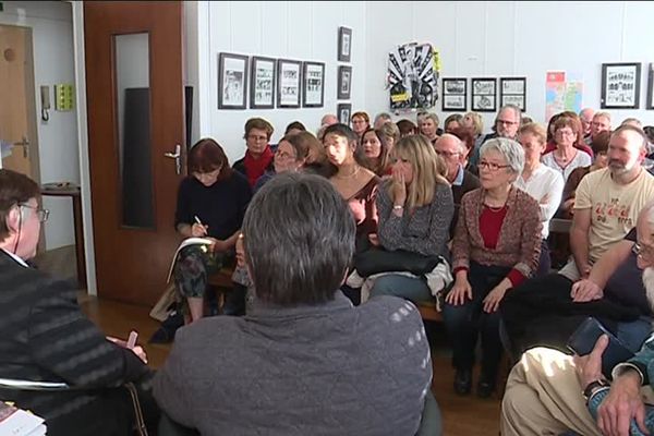 Samedi 3 novembre 2018, dans le cadre de la première édition de la Quinzaine des librairies indépendantes, la librairie "Le Neuf", à Saint-Dié-des-Vosges, recevait le psychanalyste Jean-Richard Freymann.