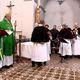 Le cardinal Bustillo a béni la confrérie, ce dimanche.