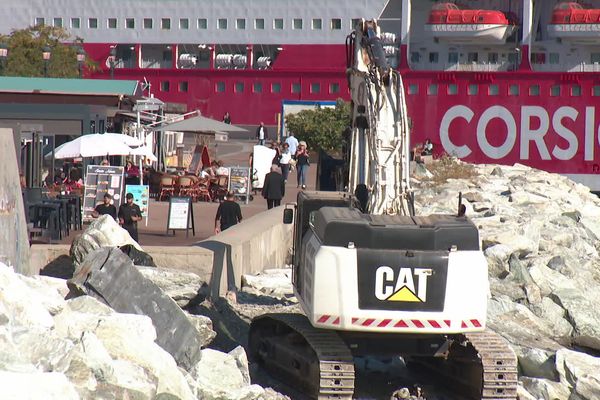 Les travaux ont débuté sur le Quai des Martyrs à Bastia. Ils dureront trois mois. 