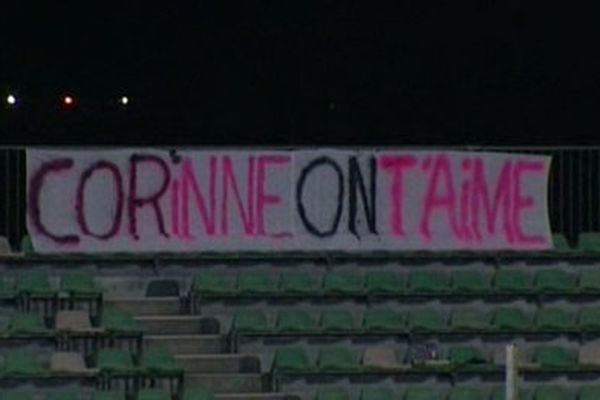 Une banderole au stade Montpied