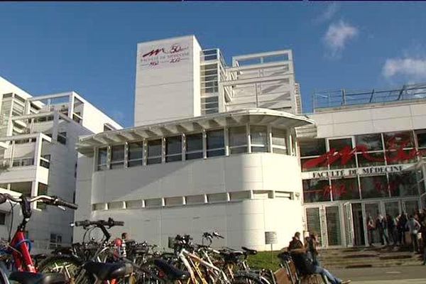 Faculté de médecine de Tours (Indre-et-Loire)