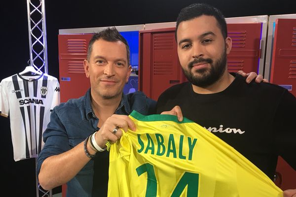 Anthoy Brulez et son invité Pierre-Hakim Ouggourni, journaliste foot, commentateur FFF TV  